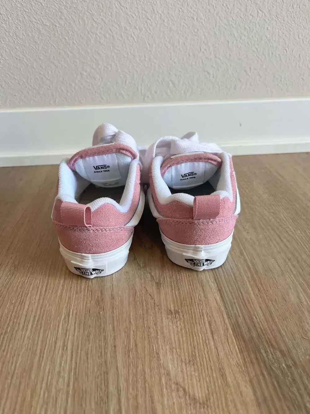 NEW Vans, Kids' Knu Skool Pink Suede Sneakers, Back to School, Skater, 11.5C